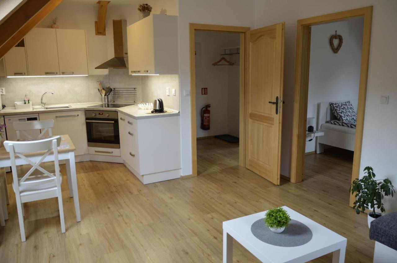Apartmany U Vlcich Jam Petrovice u Susice Ngoại thất bức ảnh